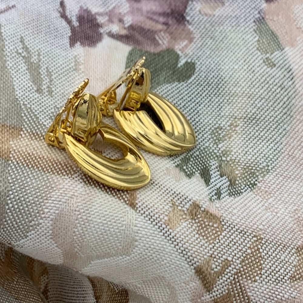 Vintage Door Knocker GoldTone Clip Earrings